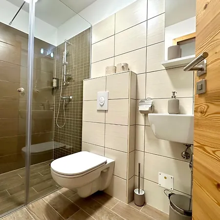 Zajazd Golcar Zgornje Gorje