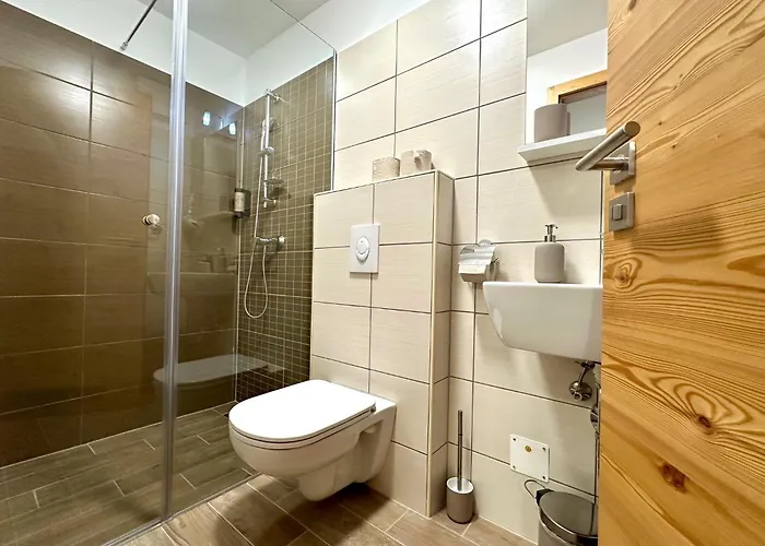 بيت ريفي Golcar زغورنجي